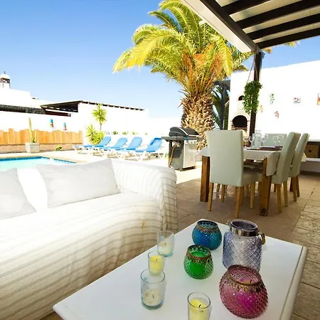 Zen Your Life - By Az Villa Playa Blanca